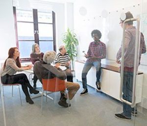 Interview Body Language: Non-Verbal Communication | Monster.com