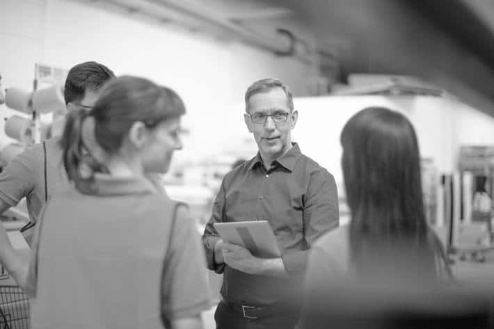 How to Create Effective Employee Rewards and Recognition Programs