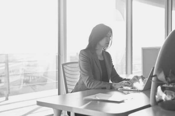 How to Write an Interview Request Email