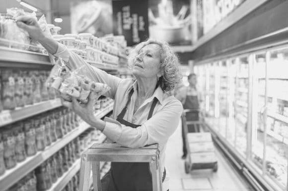 How to Hire a Retail Store Manager