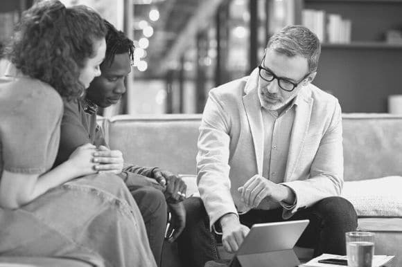How to Hire a Financial Advisor